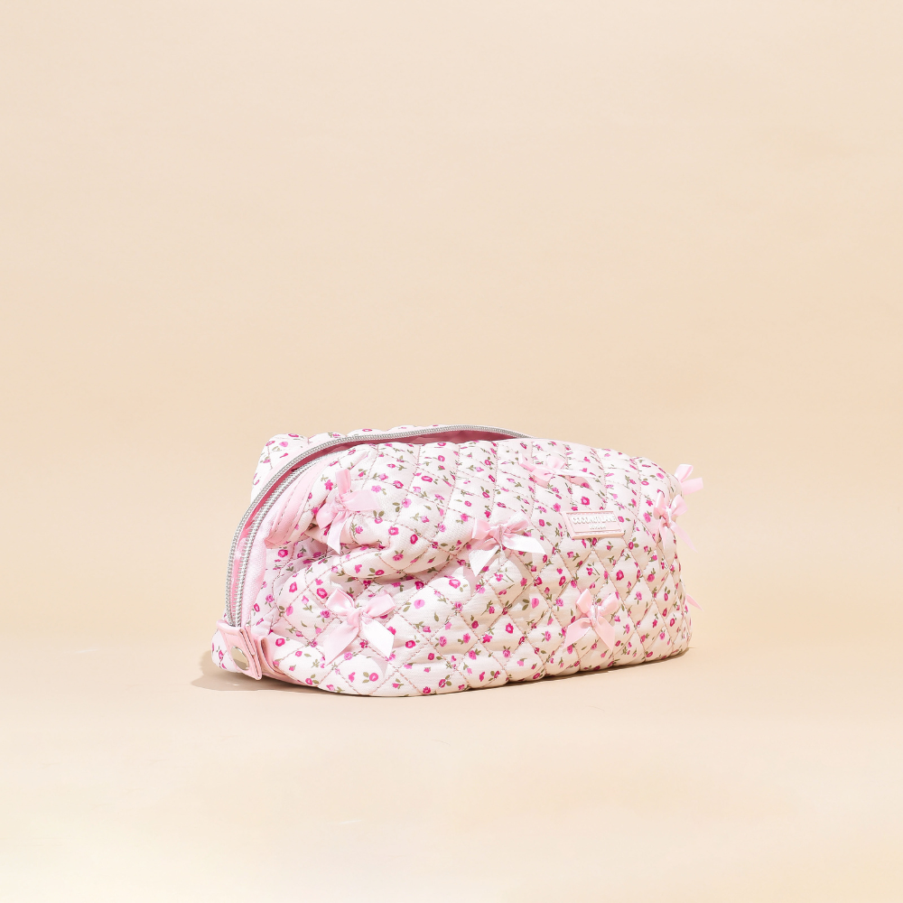 Magic Lifestyle Pouch - Gewatteerde roze aquarelbloemen